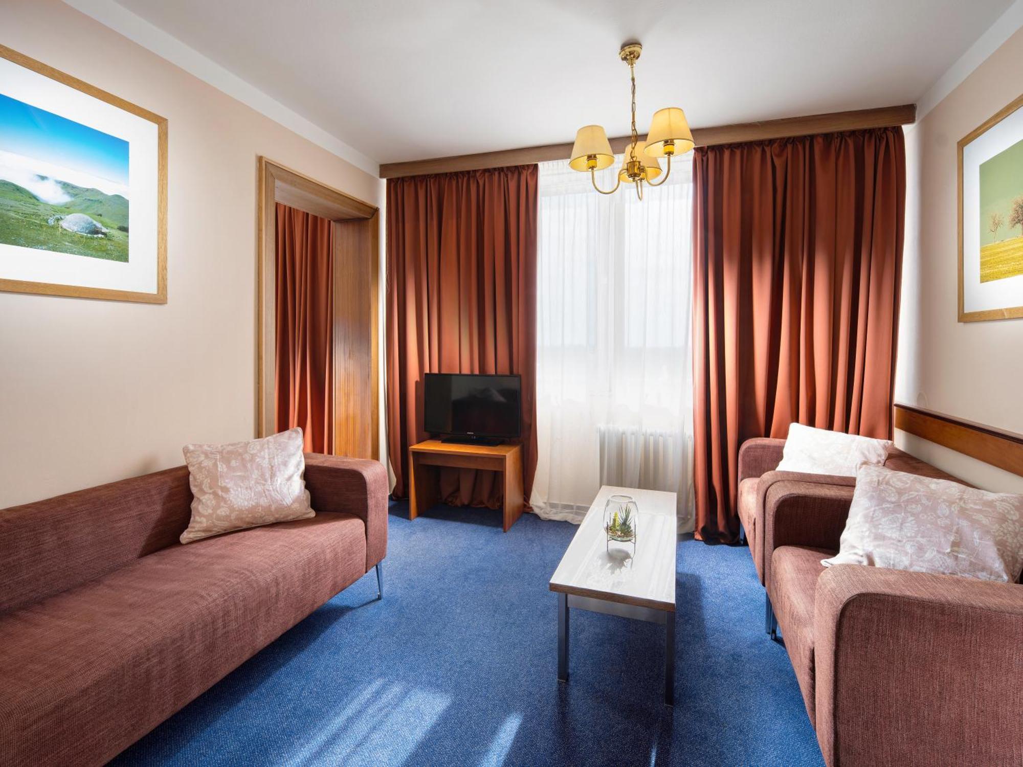 Cernigov 3* Hradec Kralove
