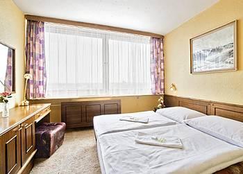 Hotel Cernigov 3*