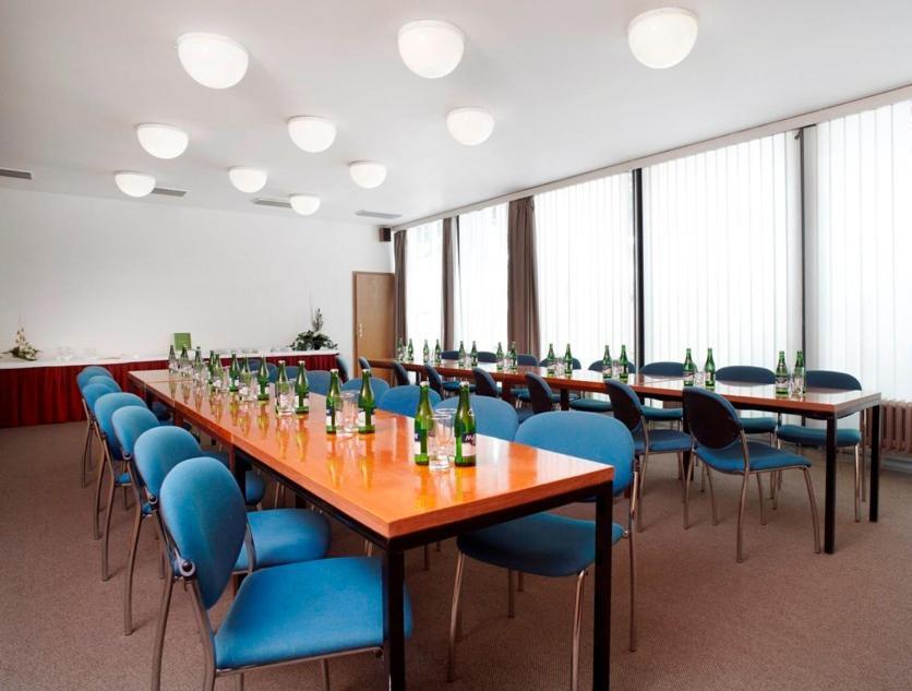 Hotel Cernigov 3*